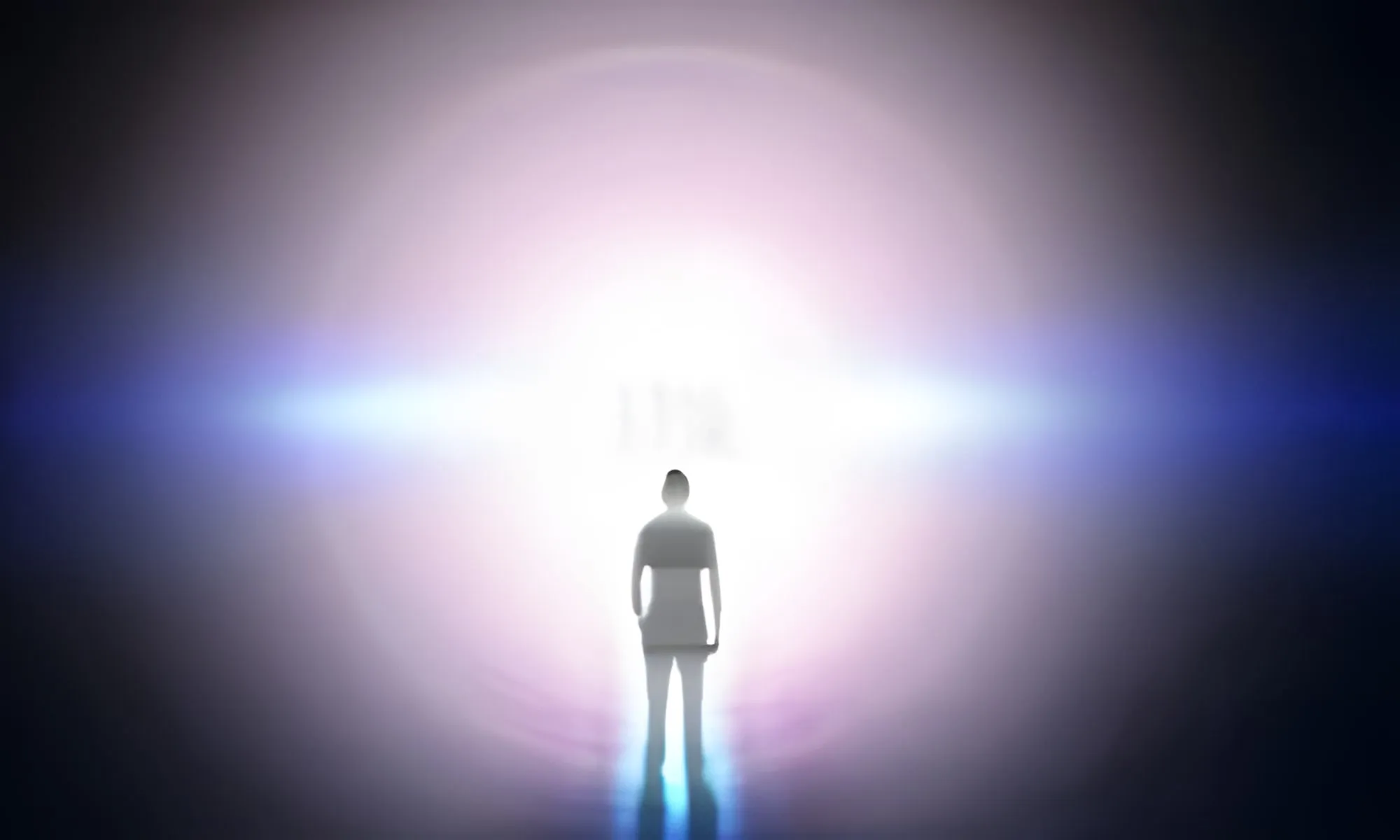 Sagoma di una persona in piedi davanti a una grande luce bianca e violetta, come all'uscita di un tunnel