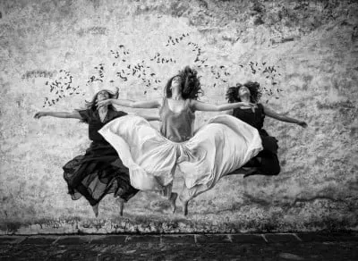 jump leap women people 3142549